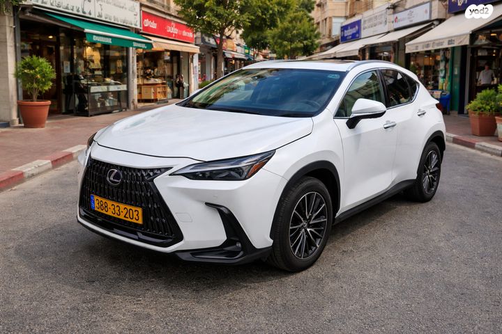 מודעת רכב לקסוס NX