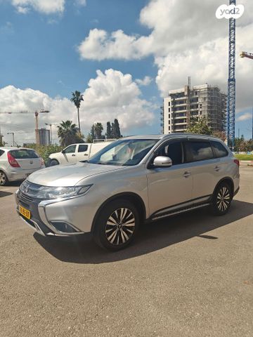 מודעת רכב מיצובישי אאוטלנדר