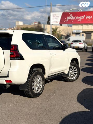 מודעת רכב טויוטה לנד קרוזר