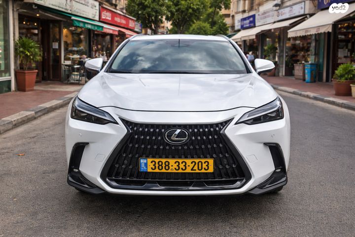 מודעת רכב לקסוס NX 2