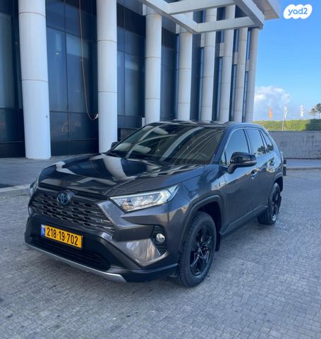 מודעת רכב טויוטה RAV4