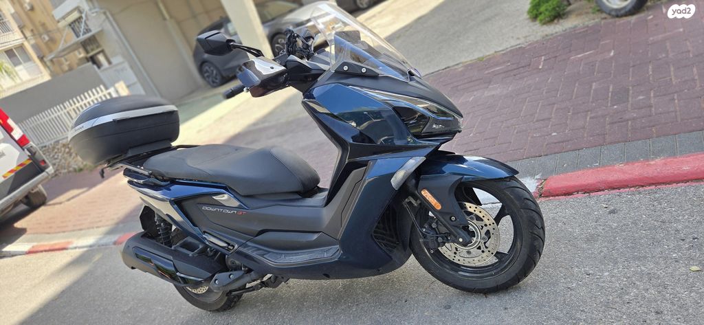 מודעת רכב קימקו דאון-טאון 350