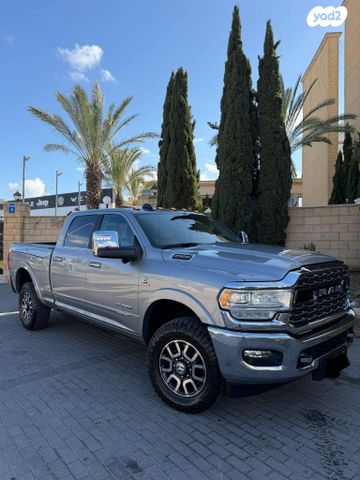 מודעת רכב דודג'