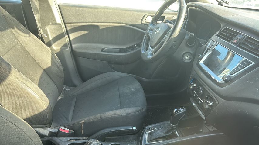 מודעת רכב יונדאי i20 2