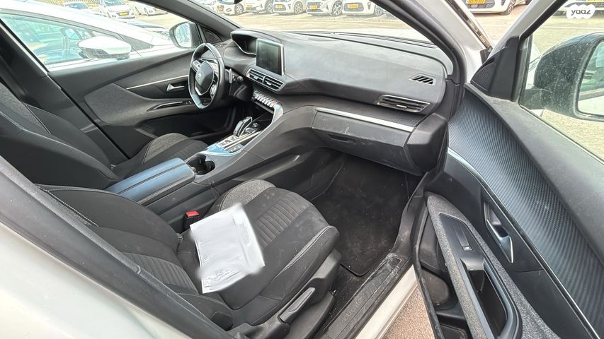 מודעת רכב פיג'ו 5008 2