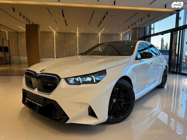 מודעת רכב ב מ וו M5