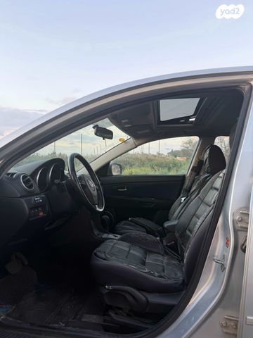 מודעת רכב מאזדה 3