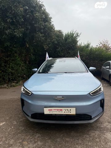 מודעת רכב ג׳ילי Geometry C