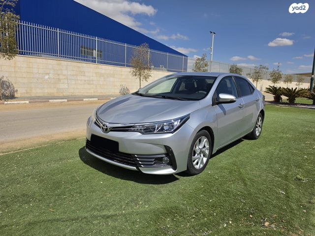 מודעת רכב טויוטה קורולה