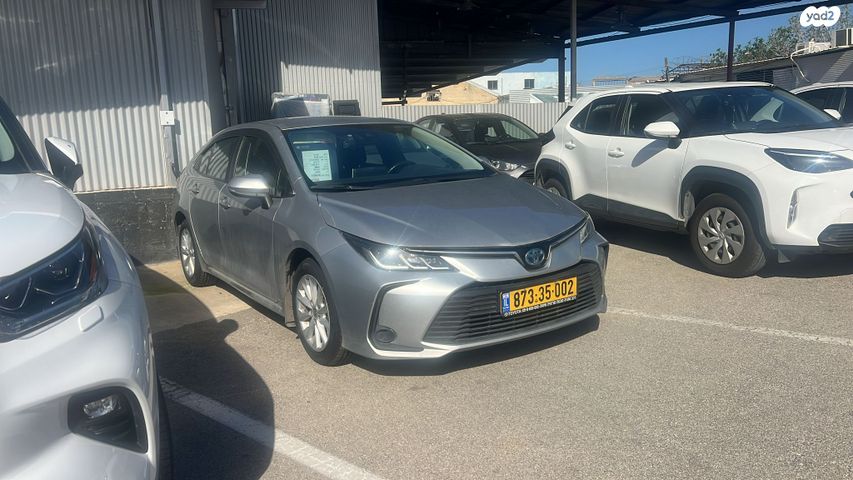 מודעת רכב טויוטה קורולה