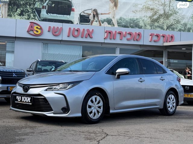 מודעת רכב טויוטה קורולה