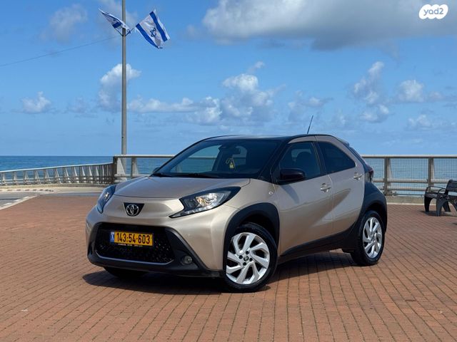 מודעת רכב טויוטה אייגו X