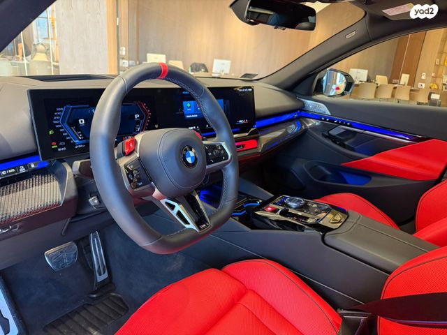 מודעת רכב ב מ וו M5 1