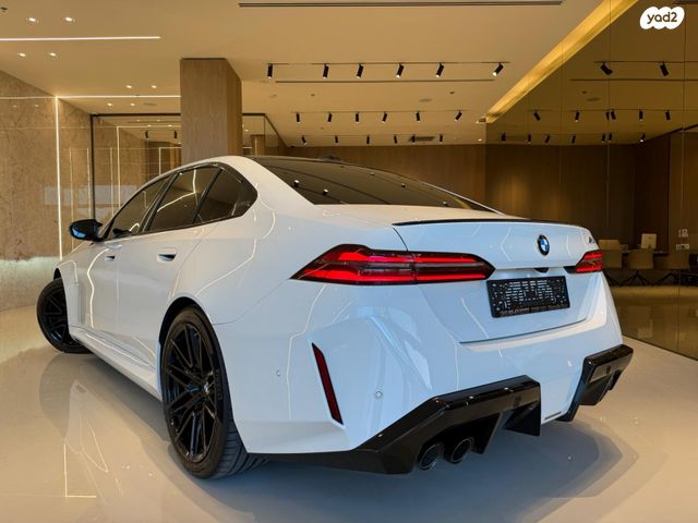 מודעת רכב ב מ וו M5 2