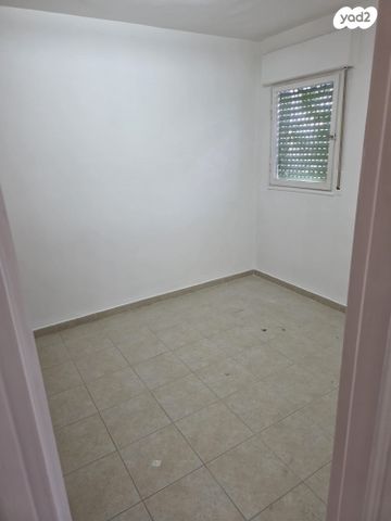 פנחס רוטנברג 10