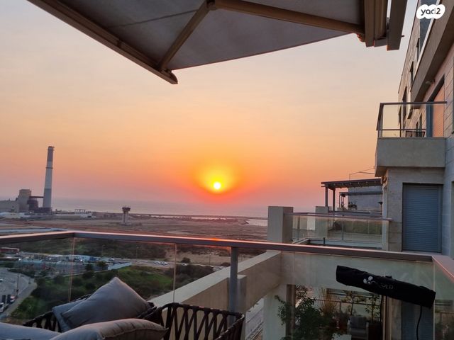 פרופ' יובל נאמן 3