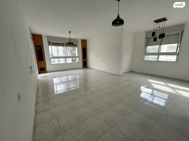 מודעת נכס, שלמה, צמרת גנים / עין גנים דרום, פתח תקווה