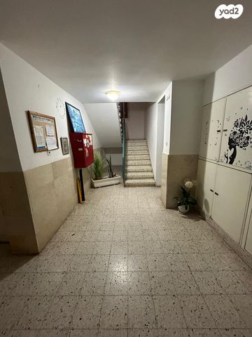 דירה, שכונה י"א, באר שבע