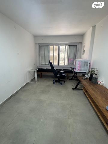 מודעת נכס, שמעון בר גיורא, שכונה ד', באר שבע