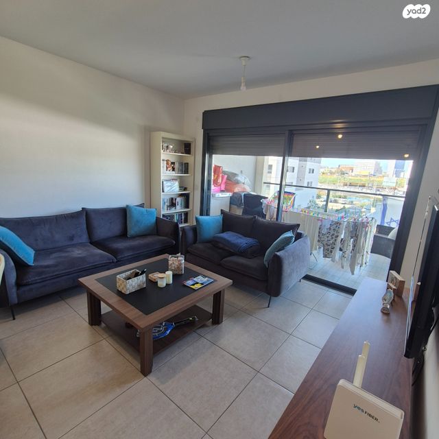 חצרות המושבה