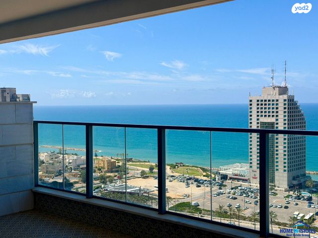 מודעת נכס, דר' ישראל בורגנסקי, נוף הטיילת, נתניה