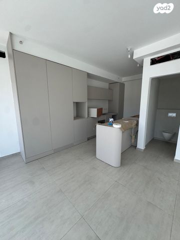 מודעת נכס, הרב יצחק ידידיה פרנקל 67, נווה שאנן, תל אביב יפו