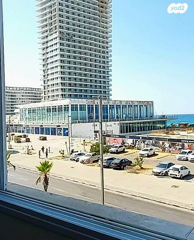 מודעת נכס, בת ים