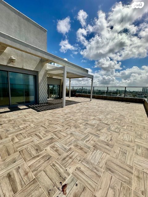 מרדכי בנטוב 