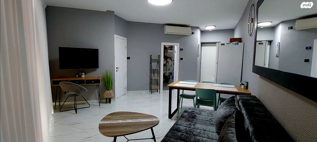 מודעת נכס, דרך בן גוריון, בת ים