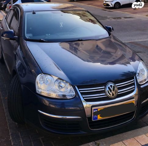 מודעת רכב פולקסווגן ג'טה 