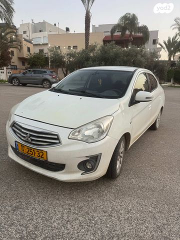 מודעת רכב מיצובישי אטראז'