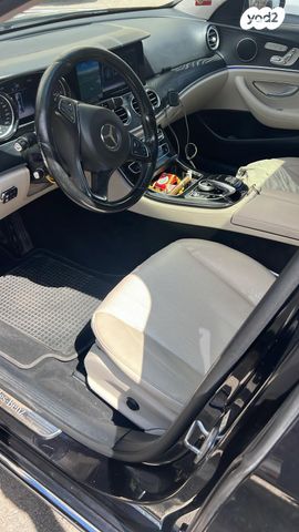 מודעת רכב מרצדס-בנץ E-class