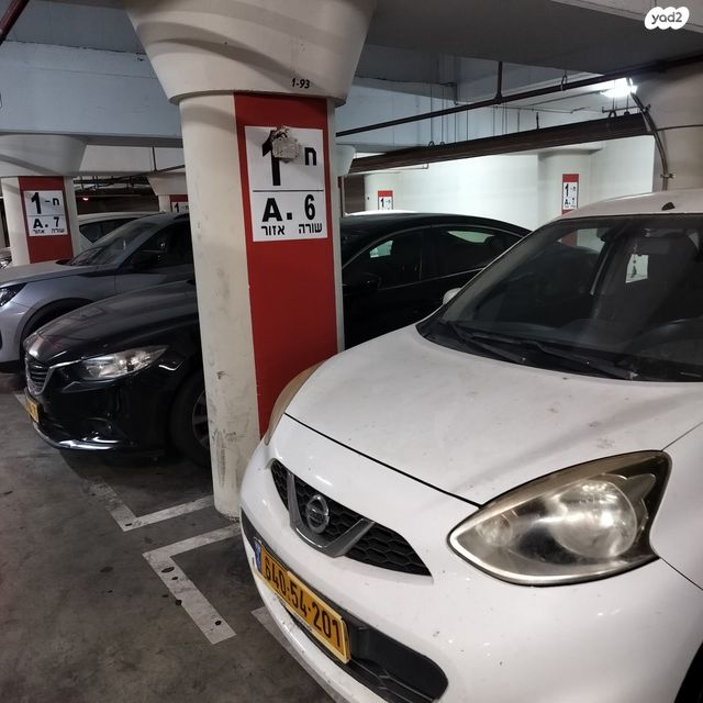 מודעת רכב ניסאן מיקרה