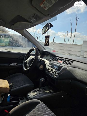 מודעת רכב מיצובישי לנסר