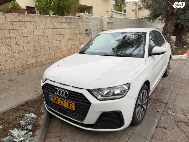 מודעת רכב אאודי A1