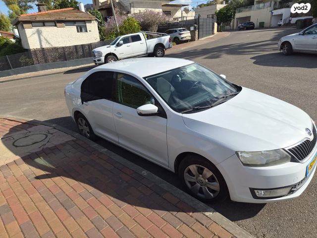 מודעת רכב סקודה ראפיד