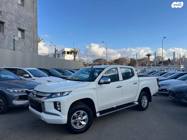 מודעת רכב מיצובישי טרייטון / L200