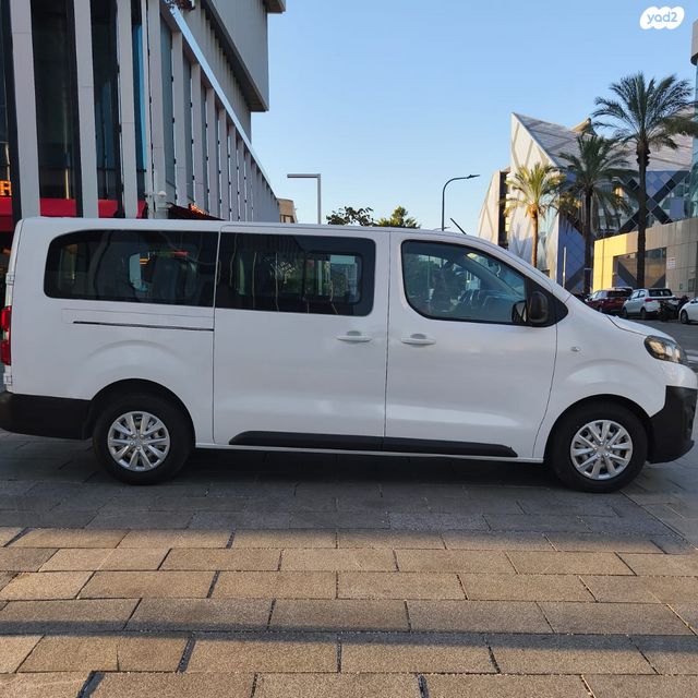 מודעת רכב סיטרואן ג'אמפי