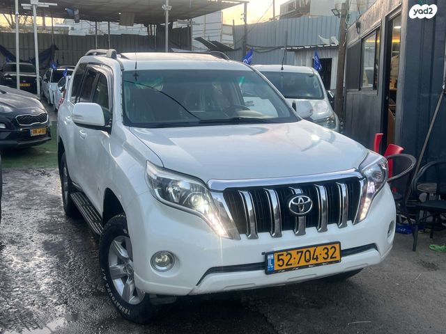 מודעת רכב טויוטה לנד קרוזר