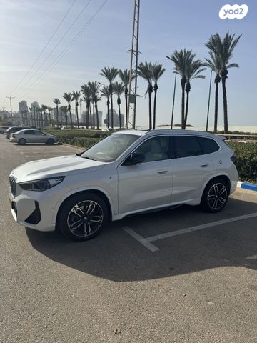 מודעת רכב ב מ וו IX1