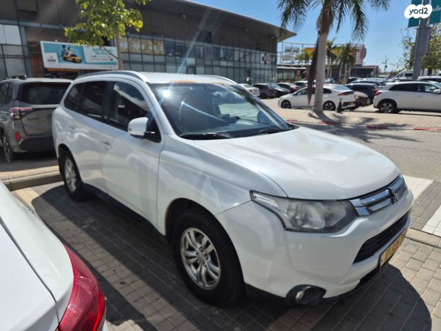 מודעת רכב מיצובישי אאוטלנדר