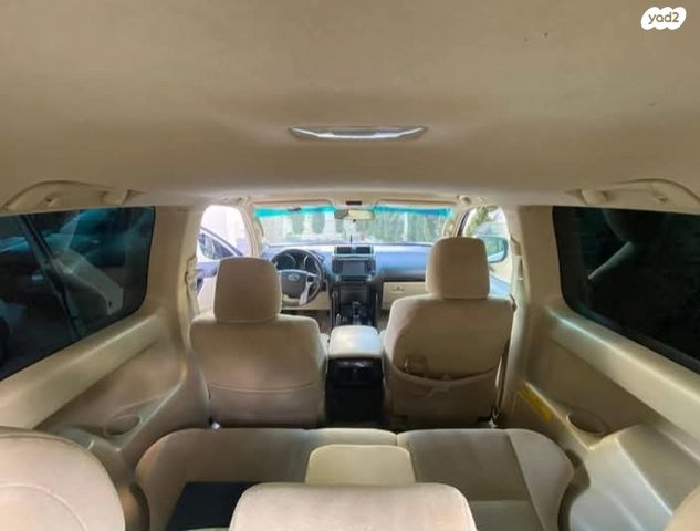 מודעת רכב טויוטה לנד קרוזר