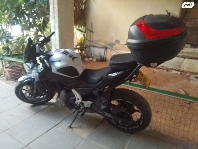 מודעת רכב קאוואסאקי Z650