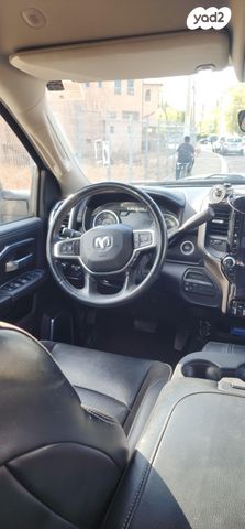 מודעת רכב דודג'