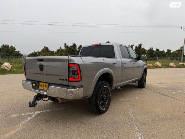 מודעת רכב דודג' 1