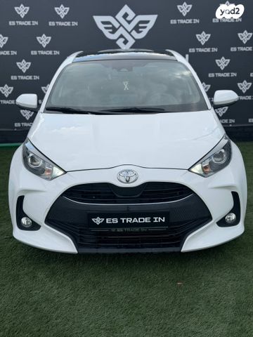 מודעת רכב טויוטה יאריס