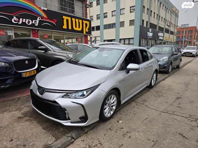 מודעת רכב טויוטה קורולה