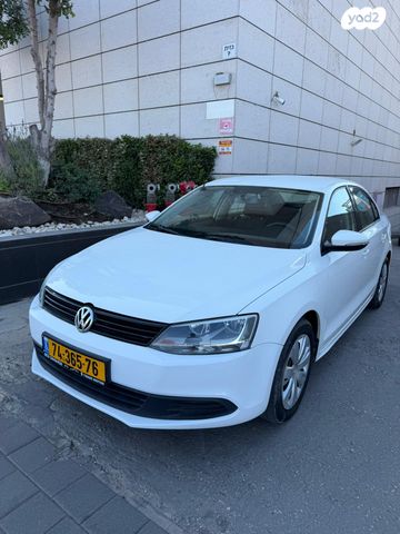 מודעת רכב פולקסווגן ג'טה 