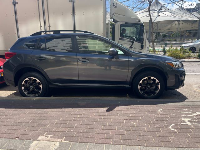 מודעת רכב סובארו XV 1