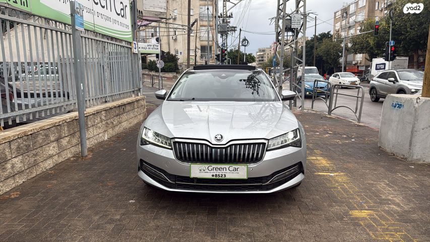 מודעת רכב סקודה סופרב